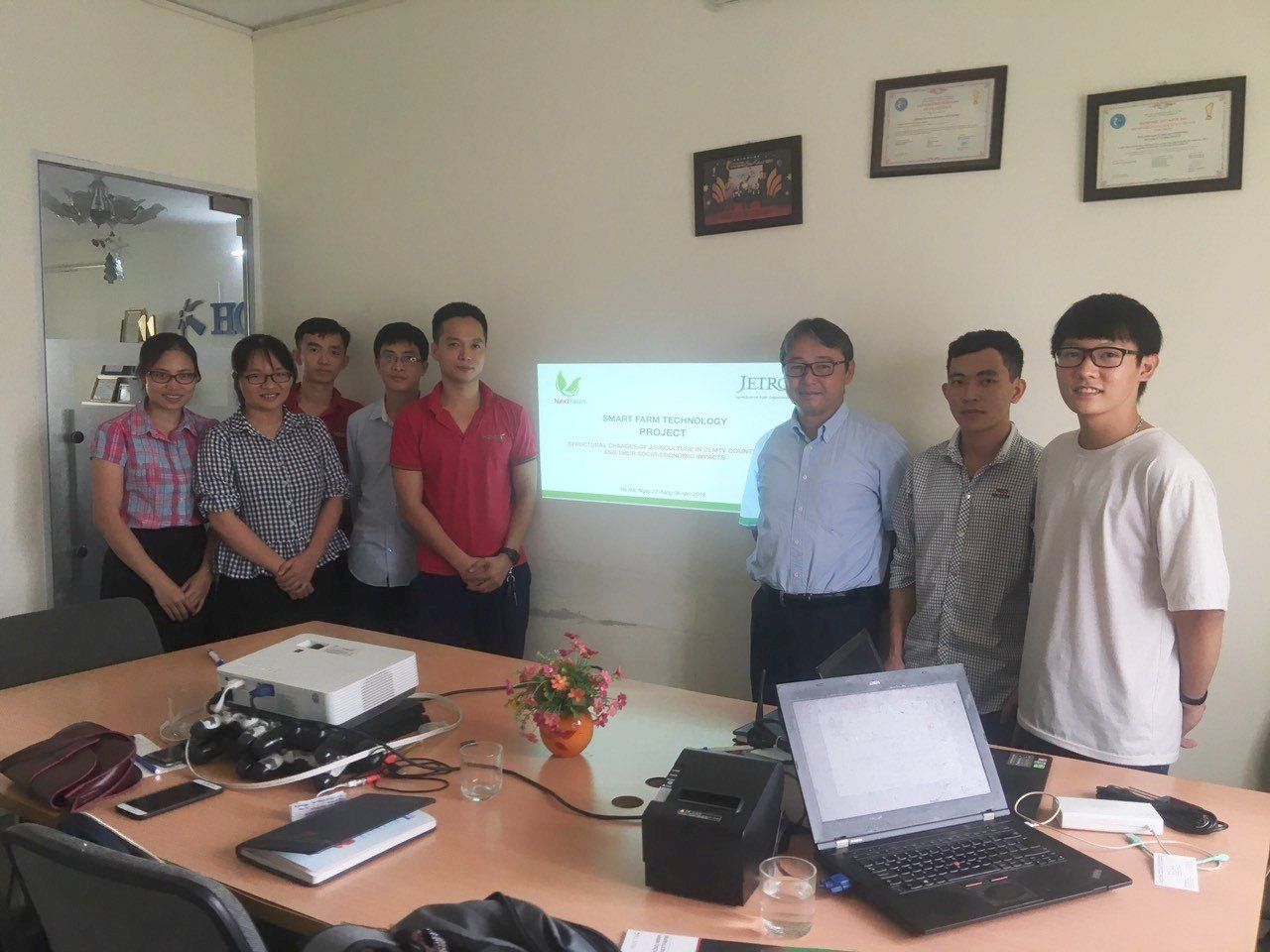 NextVision và Jetro