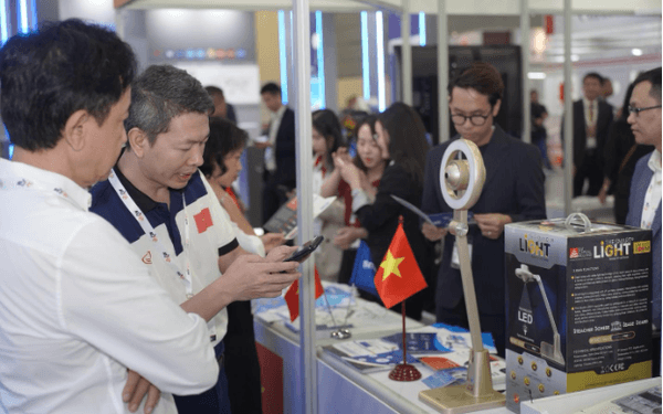 Việt Nam tham dự ATxS